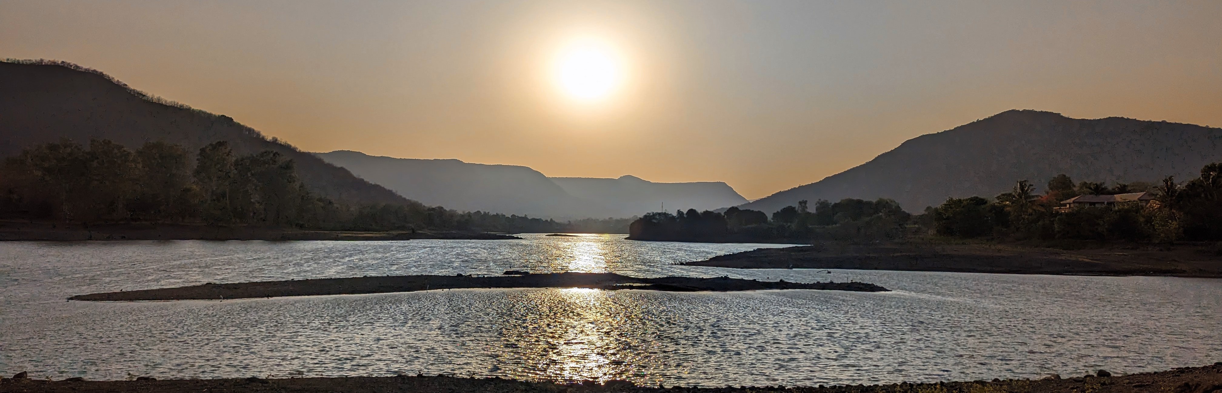 Rihegaon Dam cover image