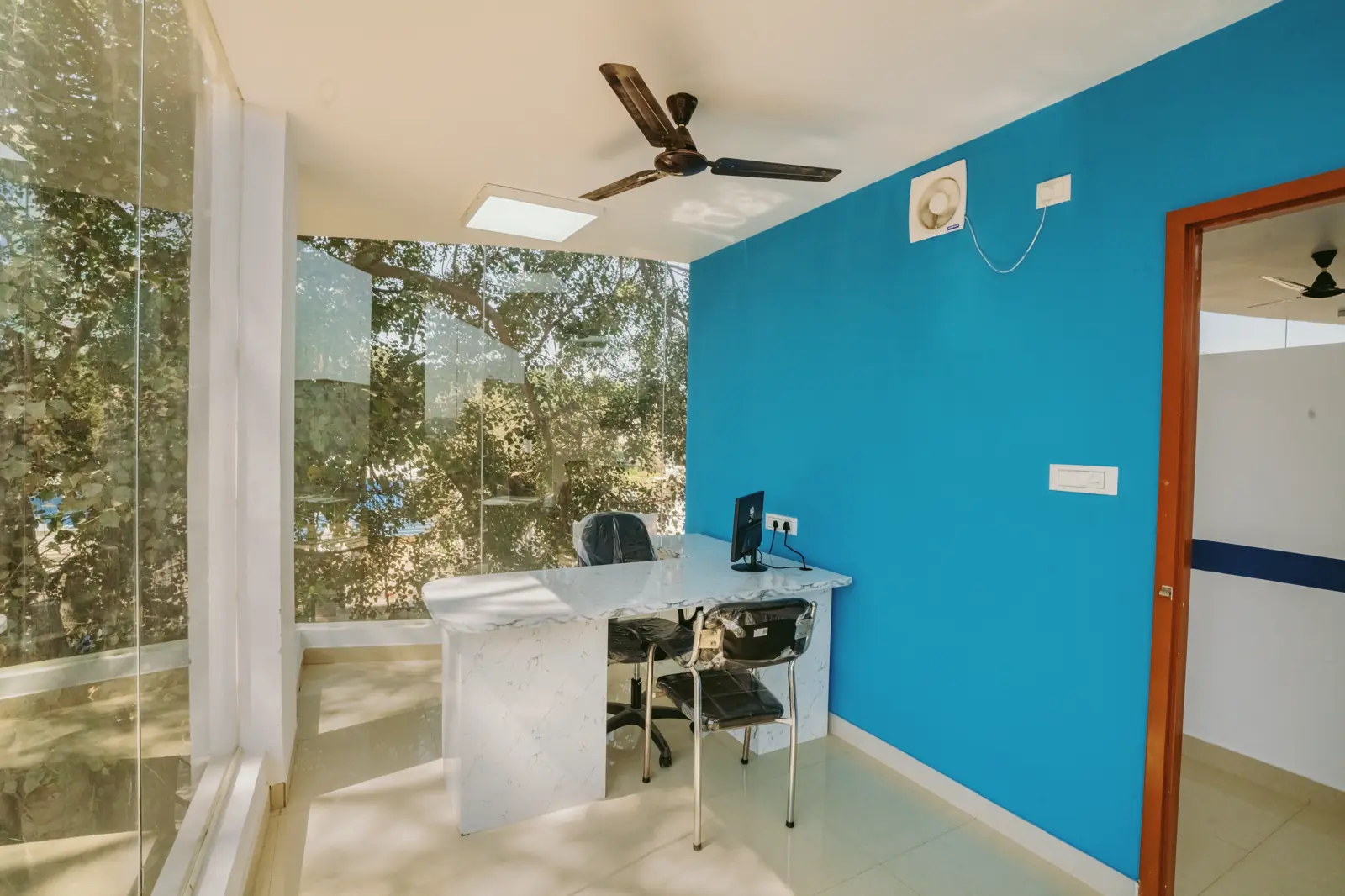 Small office interior desig near me