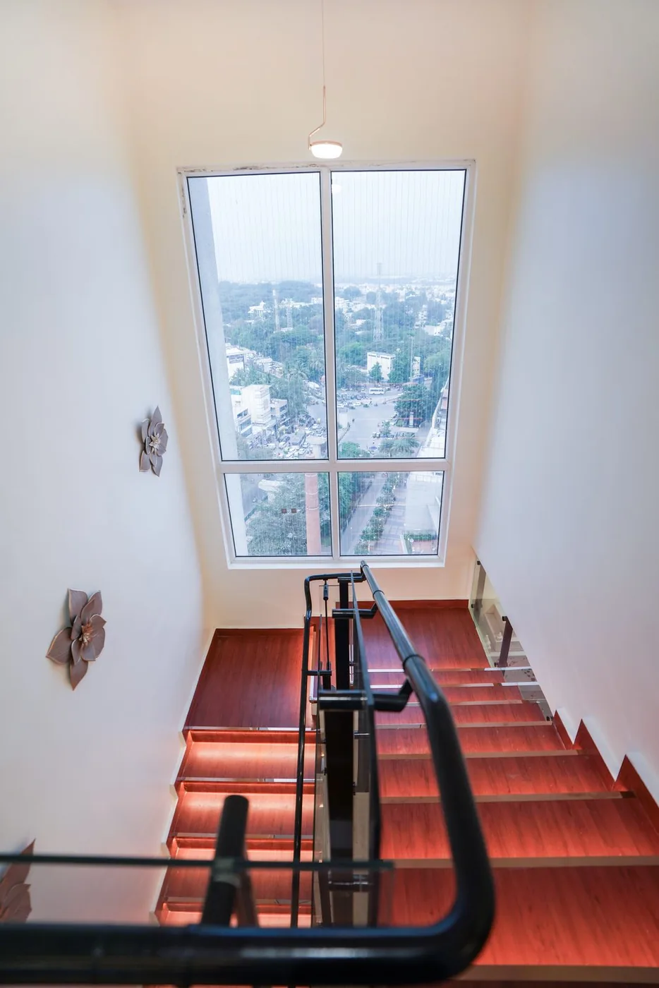 Glazing, RMZ City-View, Candidscape Interior Design