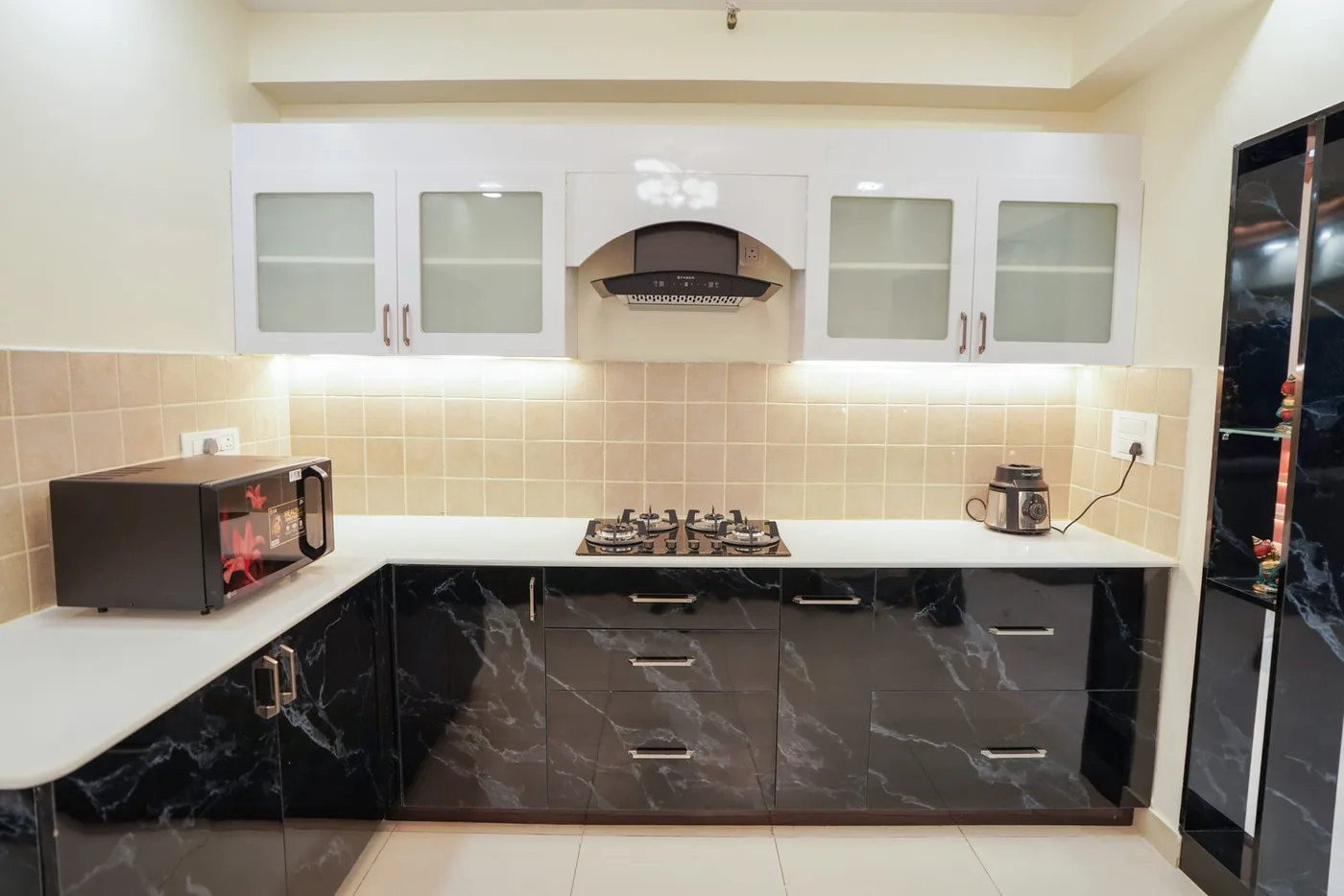Small modular kitchen interior designer